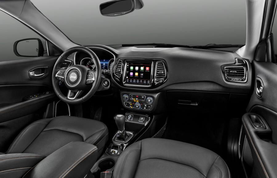 Торпедо Jeep Compass Night Eagle (MP) 2017 года  (LA) (фото 4 из 5)
